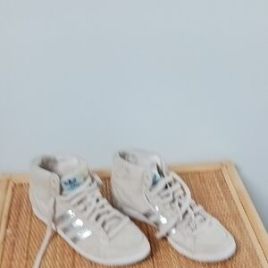 Adidas Cream Athletic Shoes Minimalist Design